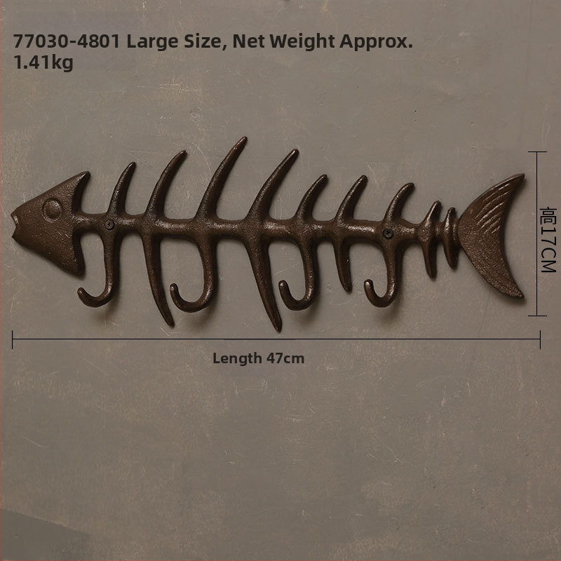 Kalapács alakú falidísz öntöttvasból, beltéri dekoráció