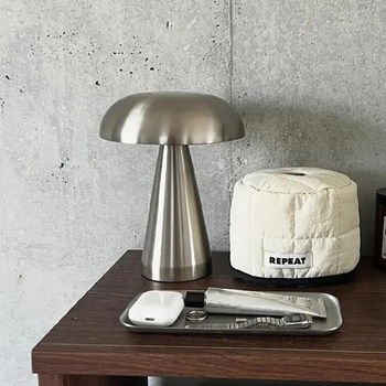 Sēņu formas galda lampa ar pieskāriena nakts gaismu – metāla statīvs, modelis ST-06B, ≤36V