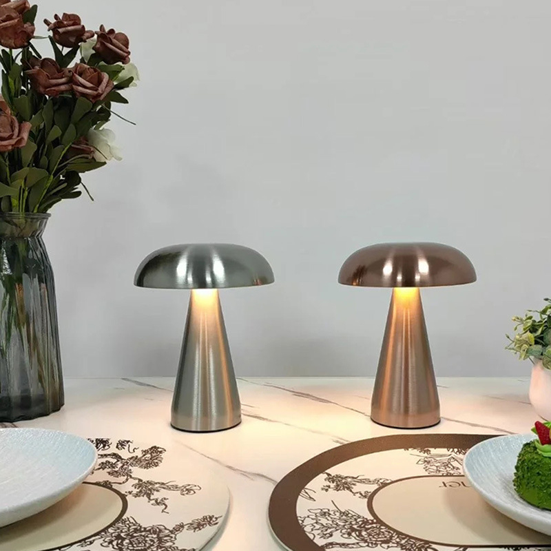 Sēņu formas galda lampa ar pieskāriena nakts gaismu – metāla statīvs, modelis ST-06B, ≤36V