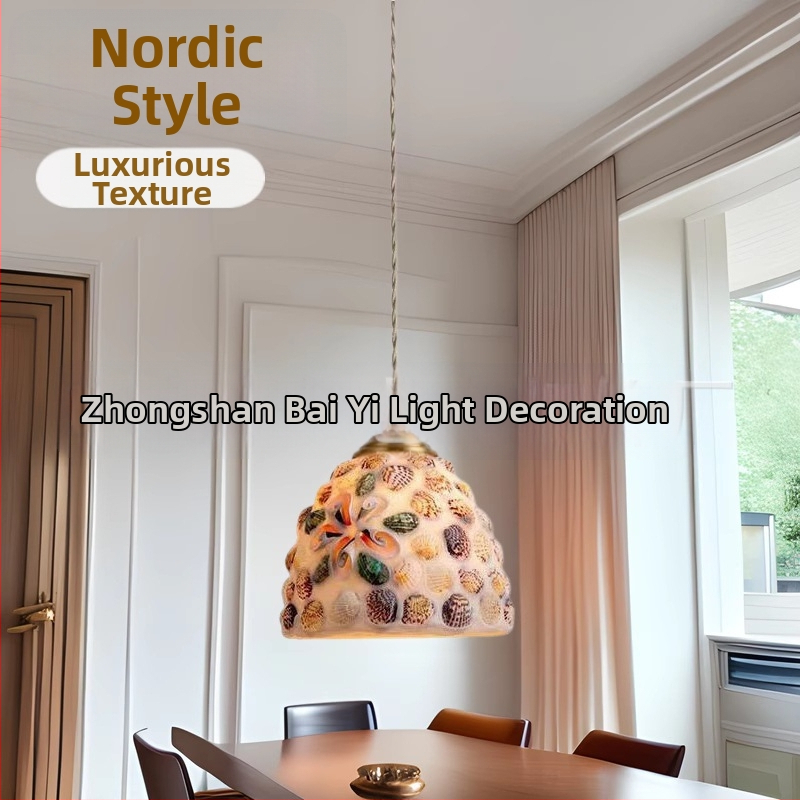 Sklenený luster, severský štýl, LED svetlo, kovové telo, jediná hlava, napätie ≤36V, vhodné pre 3–5 m².