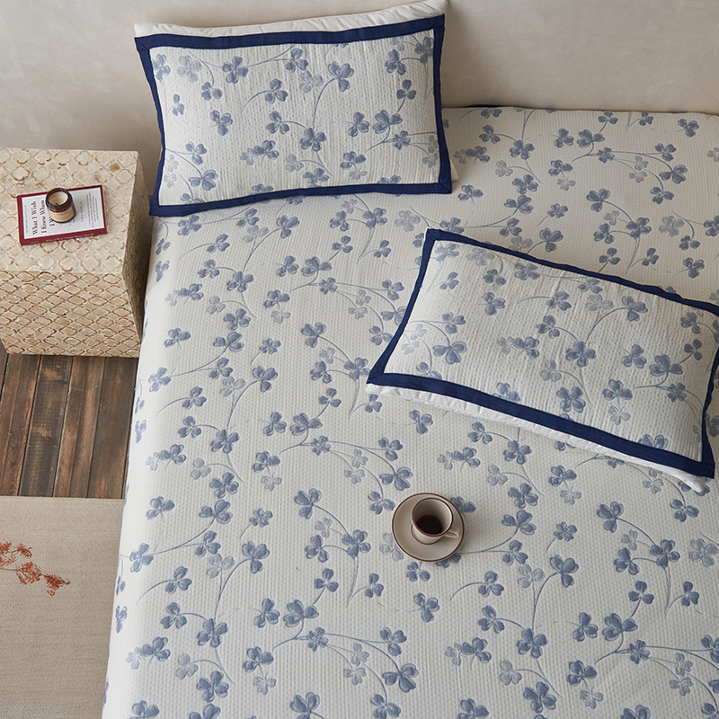 Jastučnica od 100% pamuka, tri sloja gaze, protuklizno, sprječava otpuštanje vlakana