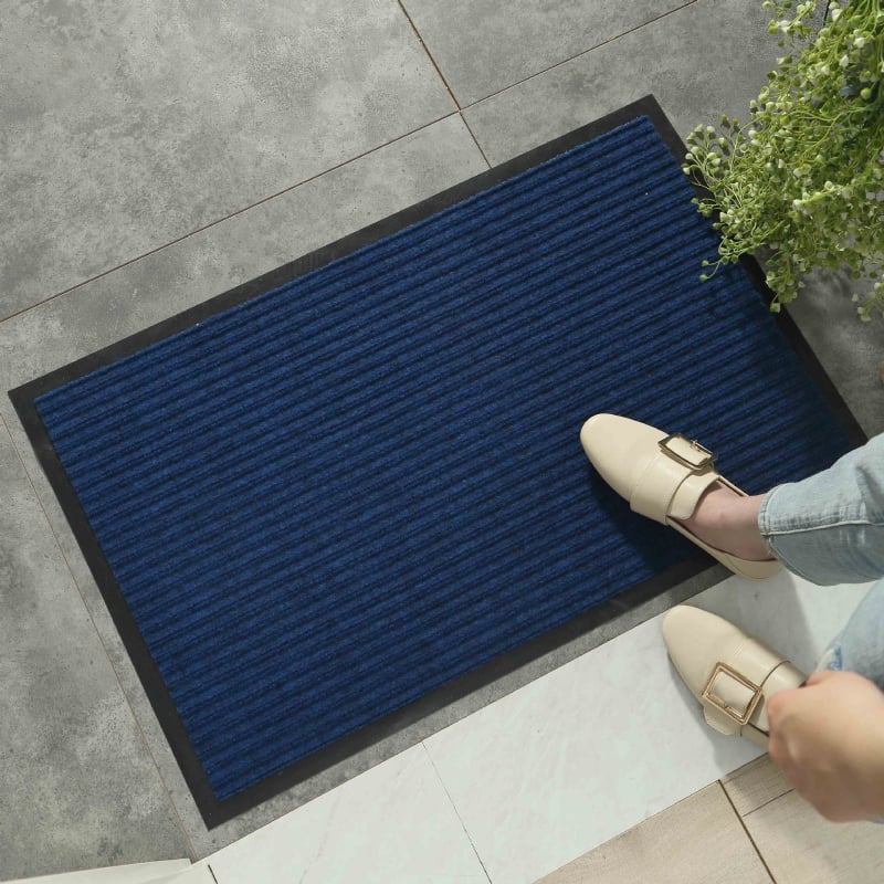 Входна подложка за пода – Полиестерни влакна, машинно тъкана, квадратна форма, едноцветен модел, миеща се