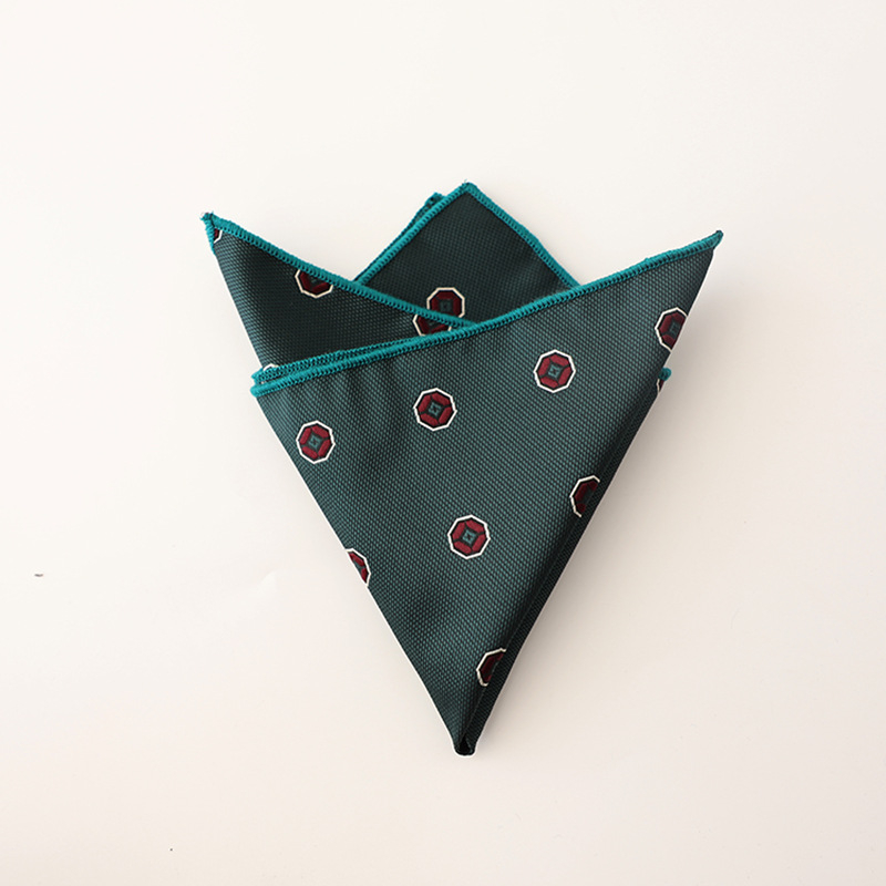 Doris.TD Χαρτοπετσέτα τσέπης – πολυεστερική ίνα, βραδινό ύφος, ζακάρντ, μοτίβο με σπασμένα λουλούδια, άνοιξη 2025