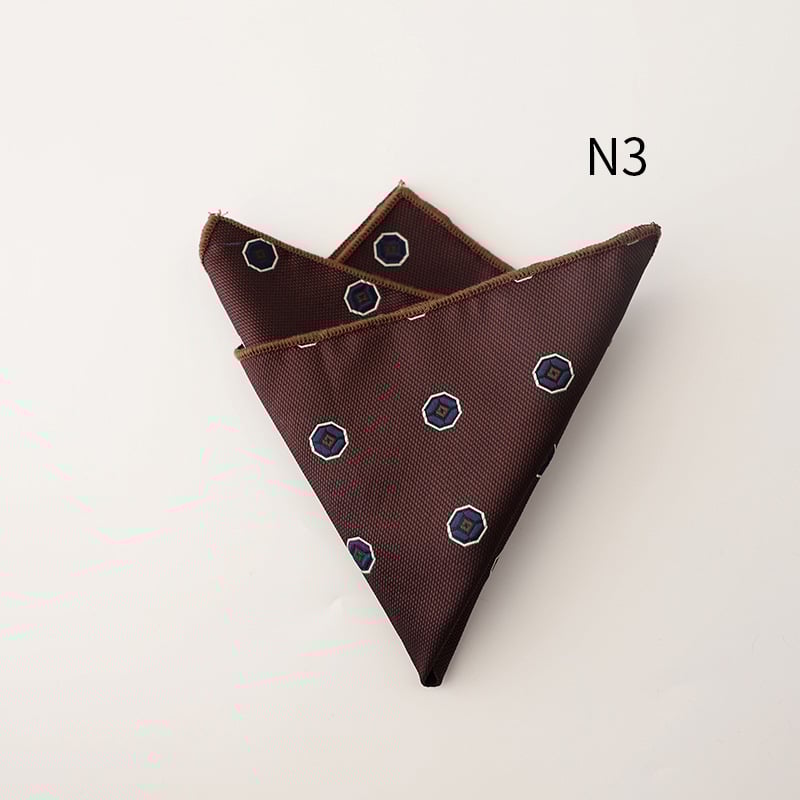 Doris.TD Χαρτοπετσέτα τσέπης – πολυεστερική ίνα, βραδινό ύφος, ζακάρντ, μοτίβο με σπασμένα λουλούδια, άνοιξη 2025