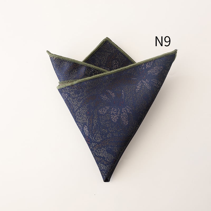 Doris.TD Χαρτοπετσέτα τσέπης – πολυεστερική ίνα, βραδινό ύφος, ζακάρντ, μοτίβο με σπασμένα λουλούδια, άνοιξη 2025