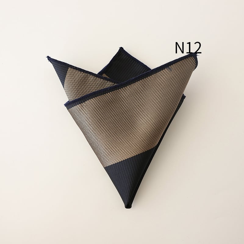 Doris.TD Χαρτοπετσέτα τσέπης – πολυεστερική ίνα, βραδινό ύφος, ζακάρντ, μοτίβο με σπασμένα λουλούδια, άνοιξη 2025