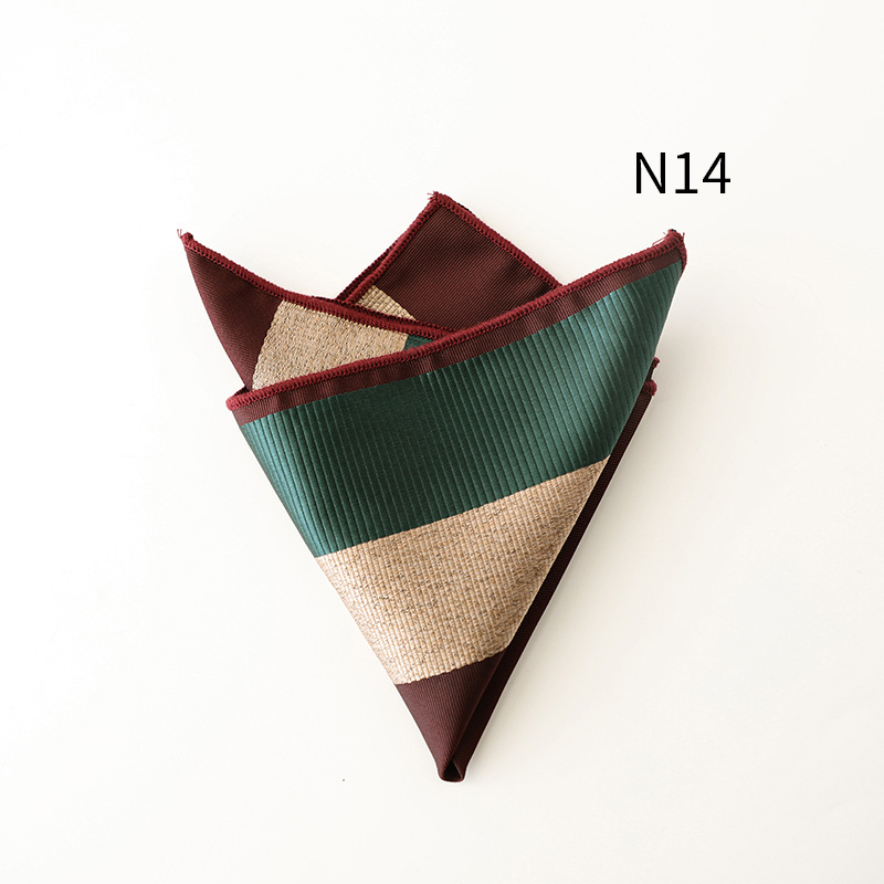 Doris.TD Χαρτοπετσέτα τσέπης – πολυεστερική ίνα, βραδινό ύφος, ζακάρντ, μοτίβο με σπασμένα λουλούδια, άνοιξη 2025