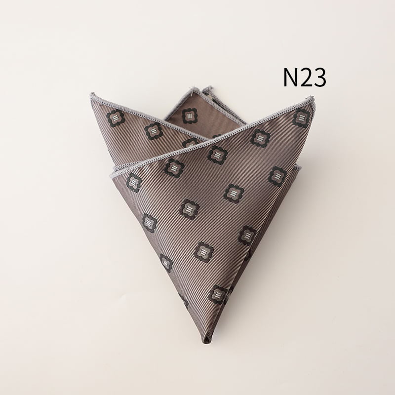 Doris.TD Χαρτοπετσέτα τσέπης – πολυεστερική ίνα, βραδινό ύφος, ζακάρντ, μοτίβο με σπασμένα λουλούδια, άνοιξη 2025