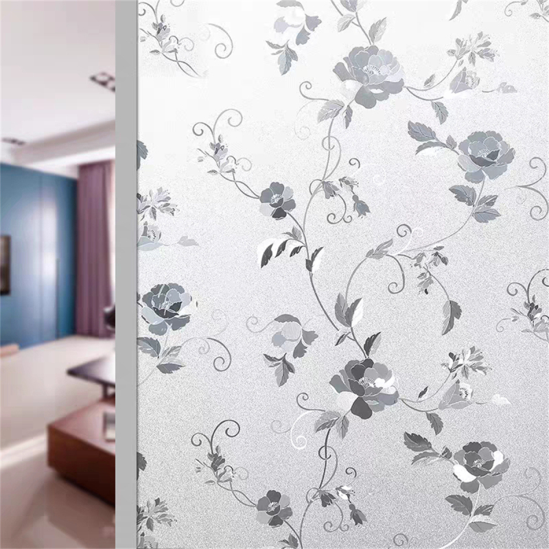 Stikla logu privātuma aizsardzības filma – matēta, ļauj gaisamai cauri; Materiāls: PVC; Līme: elektrostatiskā; Stils: mūsdienu vienkāršība; Telpas: dzīvojamā istaba, guļamistaba, vannas istaba