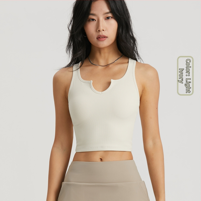 Sieviešu sporta krūšturis ar fiksētām dubajām siksnām, 3/4 kausi ar bieziem veidotiem kupām, neilona ātri žūstošs audums