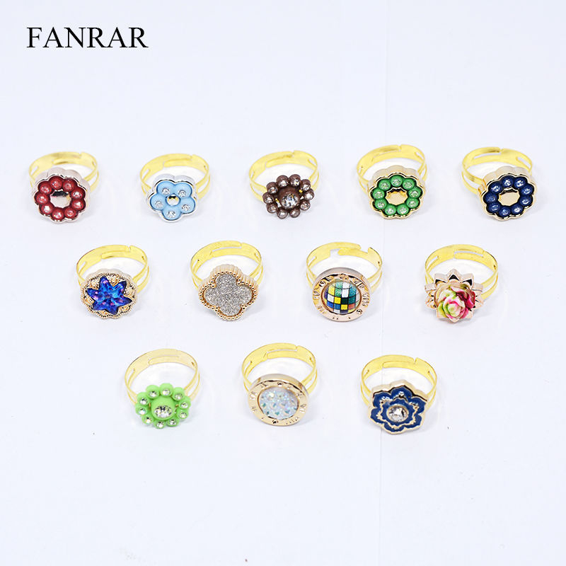 Bērnu rokassprādze ar dzīvnieku formu, mīļš karikatūru stils, pavasara 2025 izlaidums