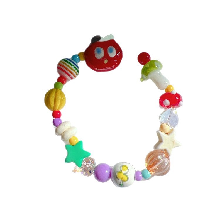 Детска гривна с мъниста в сърцевидна форма и имитационни перли