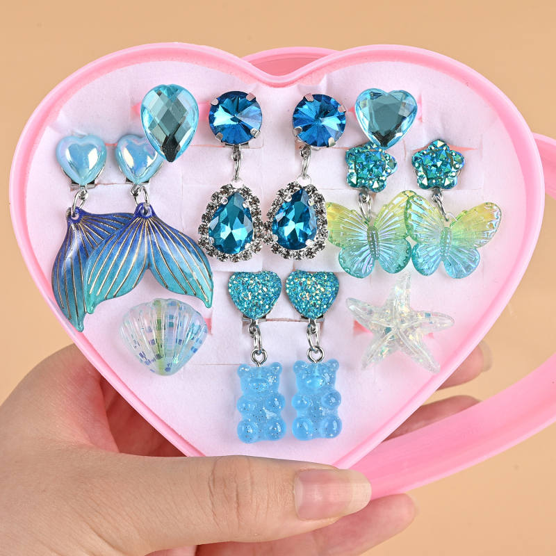 Bērnu klipsu auskari un gredzeni – roku darbs no plastmasas / sveķiem, karikatūru stila, vecums 6–10 gadi