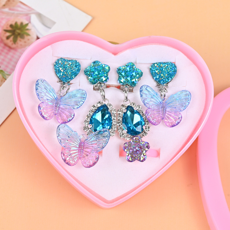 Bērnu klipsu auskari un gredzeni – roku darbs no plastmasas / sveķiem, karikatūru stila, vecums 6–10 gadi