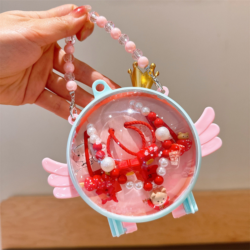 Rokām darināts bērnu kaklarotas komplekts ķīniešu stilā ar krellīšu ķēdi un resīna krones kulonu, daudzslāņu juvelierizstrādājums