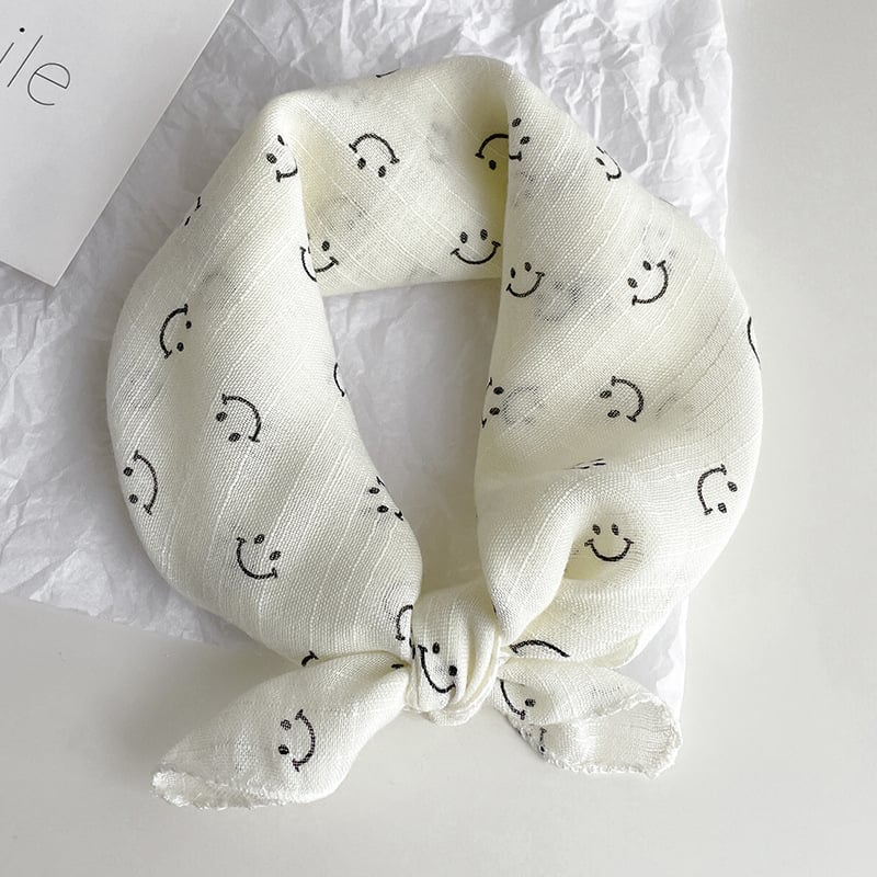 Παιδικό φουλάρι από βαμβάκι και λινό με χαριτωμένο χαμόγελο – ελαφρύ τετράγωνο σχέδιο, διατηρεί τη ζεστασιά