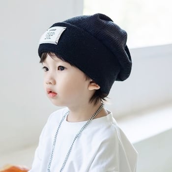 Dječja vunena kapa, plišani materijal, dob 0–6 mjeseci, proljeće 2025