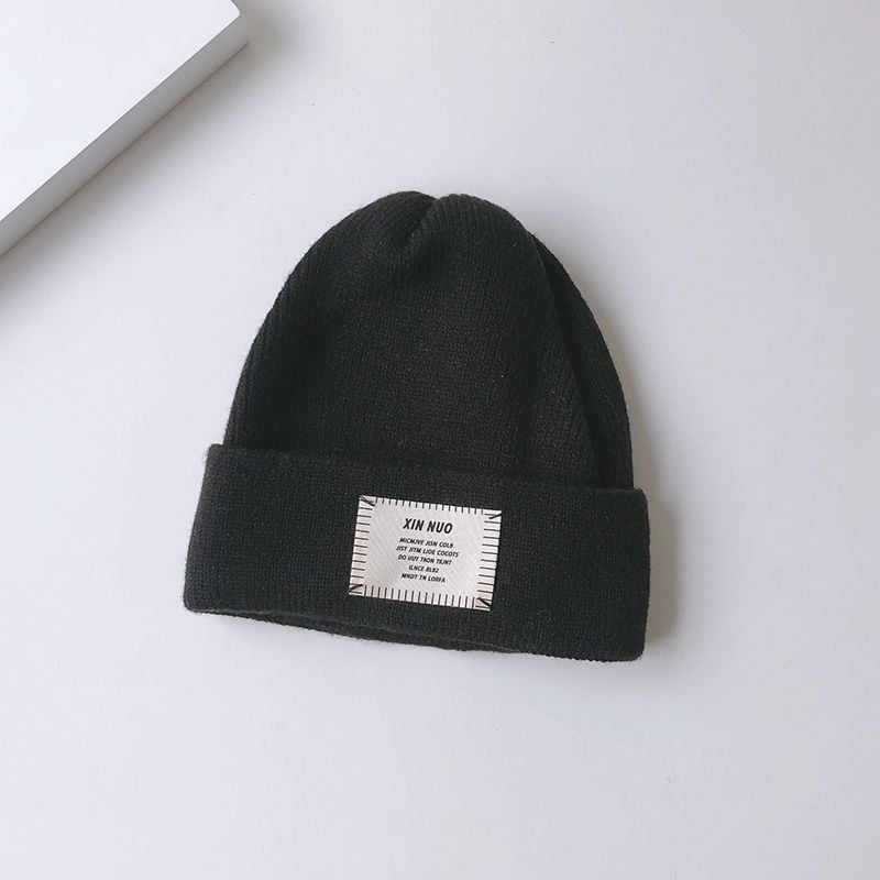 Dječja vunena kapa, plišani materijal, dob 0–6 mjeseci, proljeće 2025