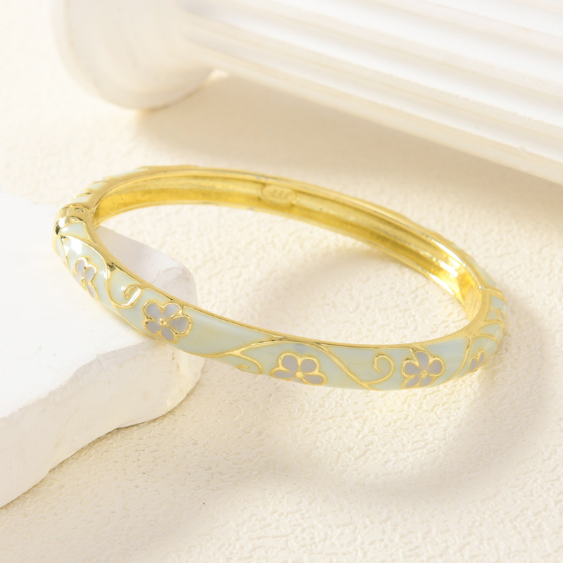 rokassprādze • cinka sakausējums • elektroplēšana • oriģinālais dizains • 30 g