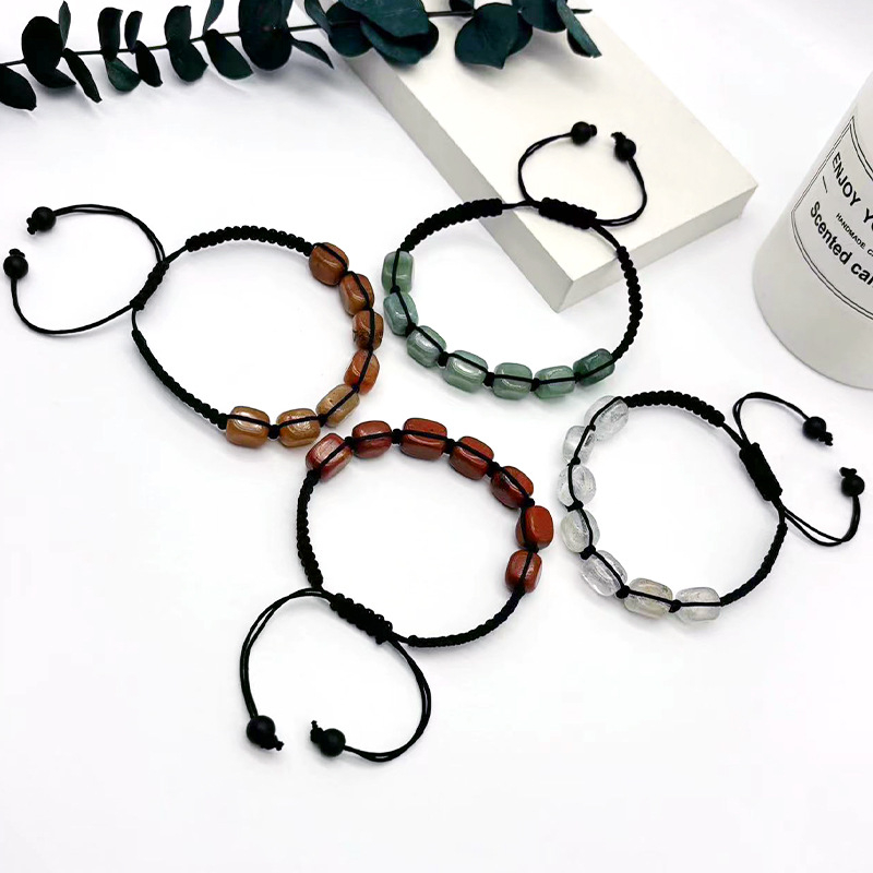 Yima Унисекс гривна от кристал, ръчна изработка, геометричен стил (Лято 2024)