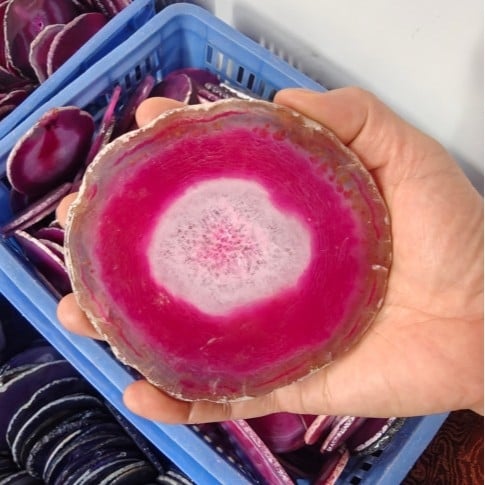 Agaatviilud — looduslikud maastikuviljed ja tuule kellade viilud ehtedeks ja joogialustele, ebatavaline kuju, kohandamine saadaval