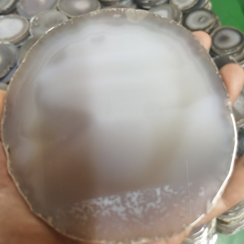 Agaatviilud — looduslikud maastikuviljed ja tuule kellade viilud ehtedeks ja joogialustele, ebatavaline kuju, kohandamine saadaval