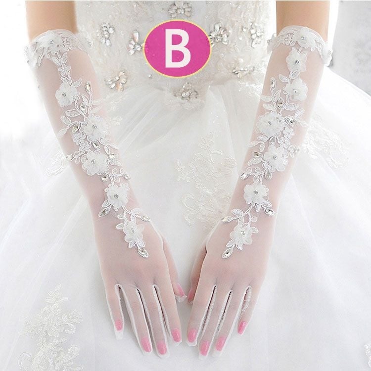 Kāzu cimdi no mežģīnēm, garie un plānie, mežģīņu materiāls (Zīmols: Unique; Noliktavā; Vasaras 2021)