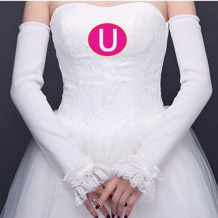 Kāzu cimdi no mežģīnēm, garie un plānie, mežģīņu materiāls (Zīmols: Unique; Noliktavā; Vasaras 2021)