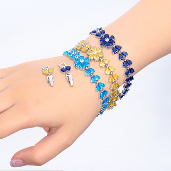 Гривна, месинг, електропокритие, геометричен дизайн, свеж и сладък стил, подарък за годишнина