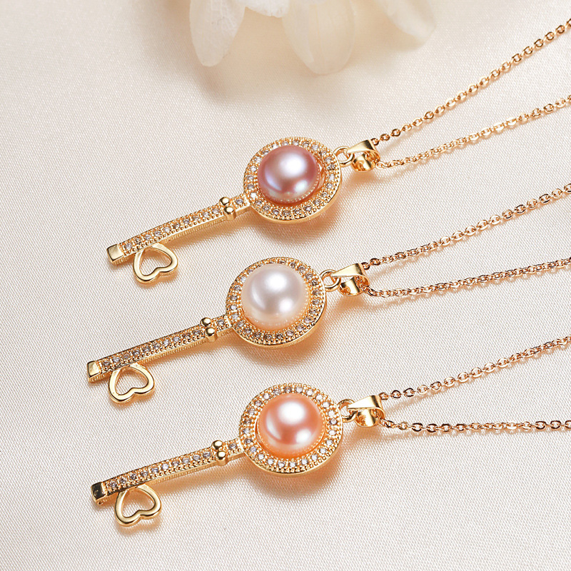 MCARES κολιέ με φρέσκα μαργαριάρια, χαλκοκράμα κατασκευή, μορφή μαργαριριού: επίπεδη στρογγυλή, περιλαμβάνεται κρεμαστό, στυλ μόδας γραφείου