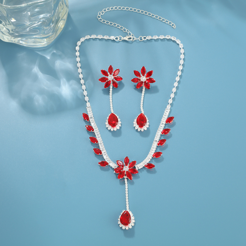 Set ogrlice i naušnica s cvjetnim dragim kamenjem, cirkon ugradnja, bakreni nakit, običan lančić, svjež i sladak stil, proljeće 2025