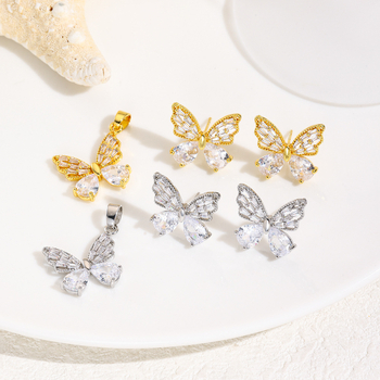 Réz fülbevaló és nyaklánc készlet O-gyűrű lánccal, medál vegyes kövekkel, motívum pillangó/insekt