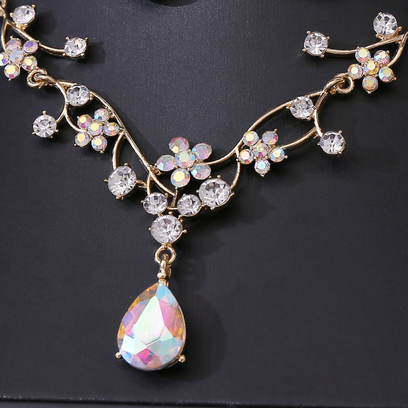 Set ogrlice i naušnica — cvjetni oblik s rhinestones, križni lanac, rhinestone privjesak, Zima 2024, osobni stil