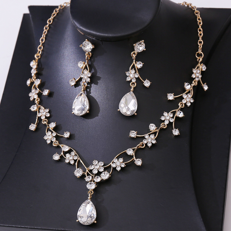 Set ogrlice i naušnica — cvjetni oblik s rhinestones, križni lanac, rhinestone privjesak, Zima 2024, osobni stil