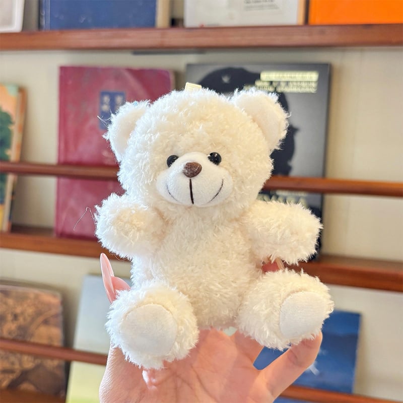 Plišani medvjedić za ključeve — kratki pliš, PP pamuk punilo, OEM logotip, za uzrast 14+