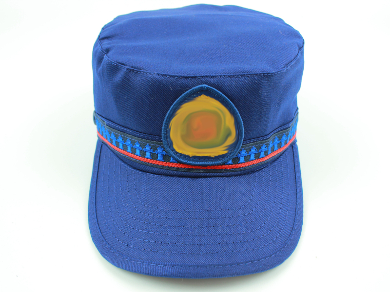 Тренировъчна шапка с купол, полиестер-памучна смес, широка козирка, за спорт и открито