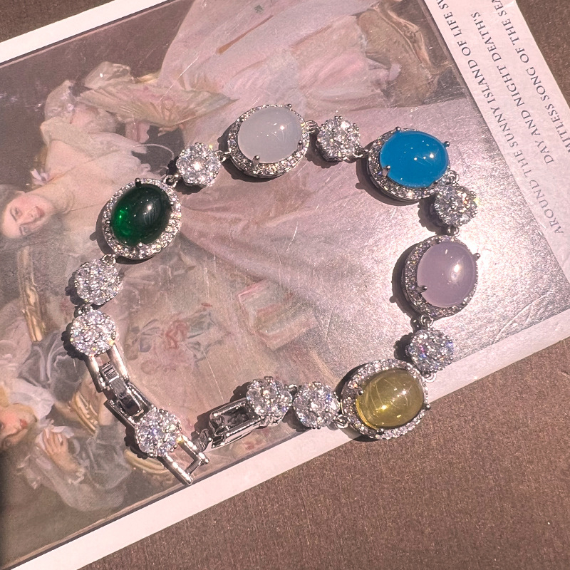 Bakreni set nakita — VIVENTE, elektroplatirano, ogrlica + naušnice + ručni dodaci, retro stil