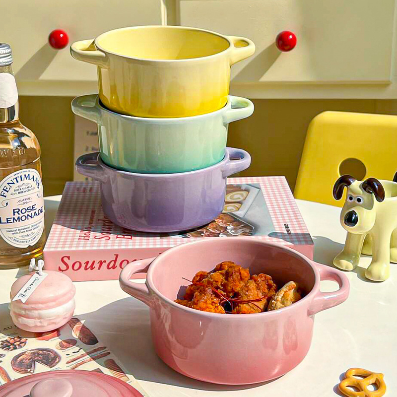 Keraminė dubenėlė su dangteliu ir dviem rankenėlėmis, tinkama mikrobangoms, apvalios formos, skirta kiaušinių garinimui ir vandens vonelėje troškinimui