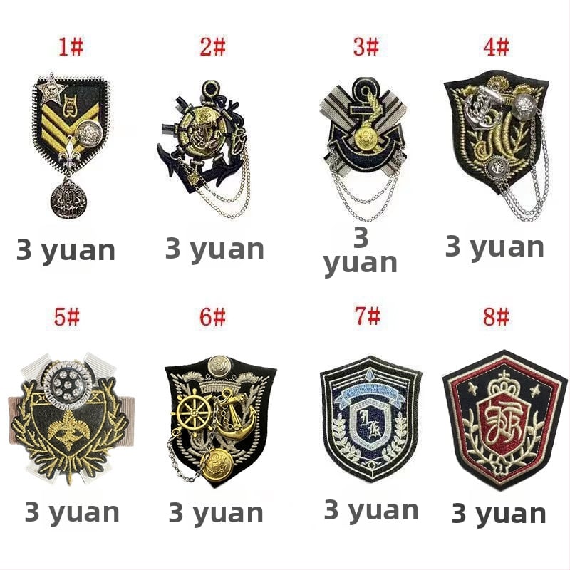 Uniformas piestiprinājums – universāls stils, Princess sērija, materiāls plastmasa/rezīns, ieklātais ornaments, roku darbs, personalizācija pieejama