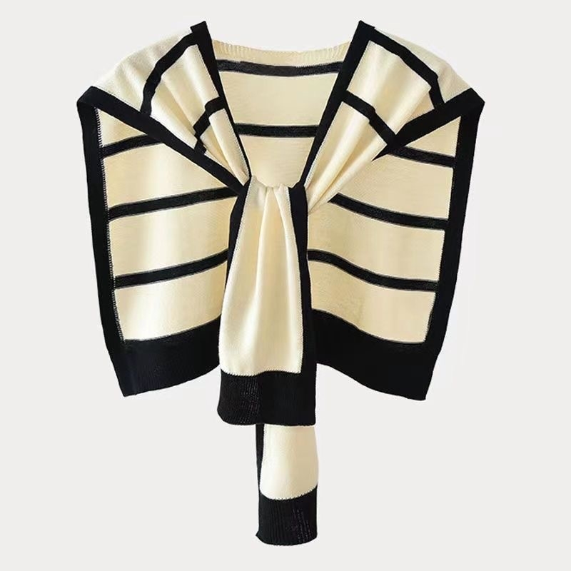 Svītrainas adījuma šalle no kodola pavediena, visām sezonām, uzsākta 2023. gada vasarā