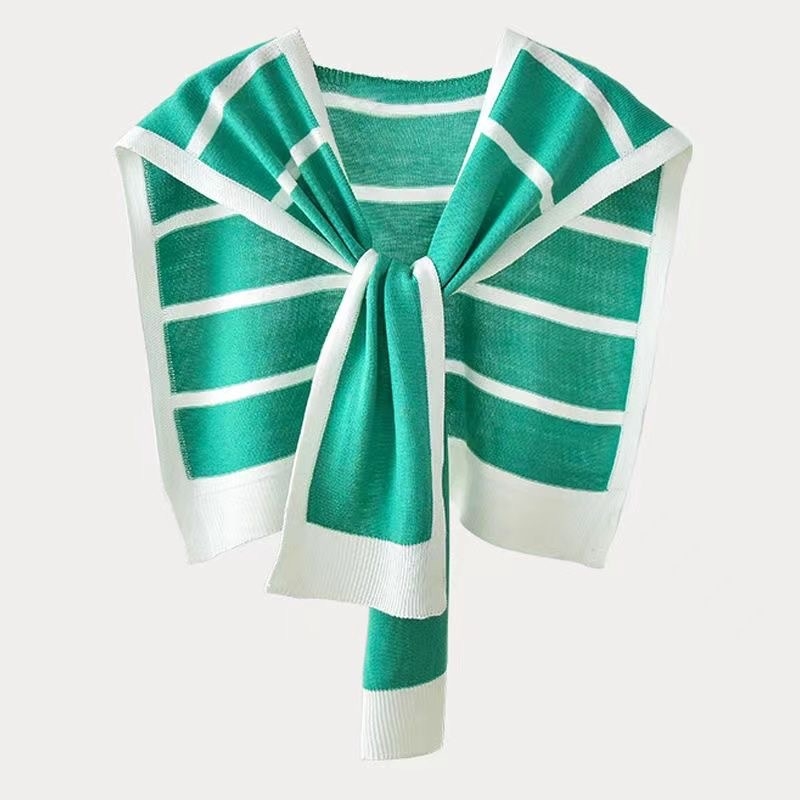 Svītrainas adījuma šalle no kodola pavediena, visām sezonām, uzsākta 2023. gada vasarā