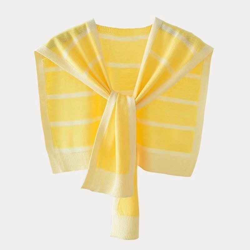 Svītrainas adījuma šalle no kodola pavediena, visām sezonām, uzsākta 2023. gada vasarā