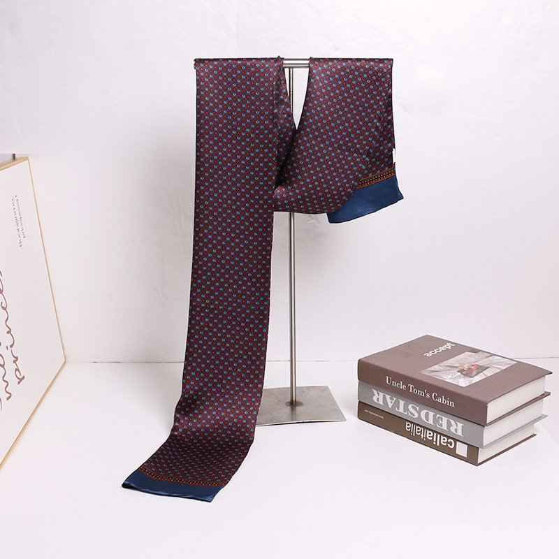 Мъжки шал от коприна, сатенена тъкан, размери 158 × 26 см, 100% коприна, флорална шарка с пръскане, есен 2024