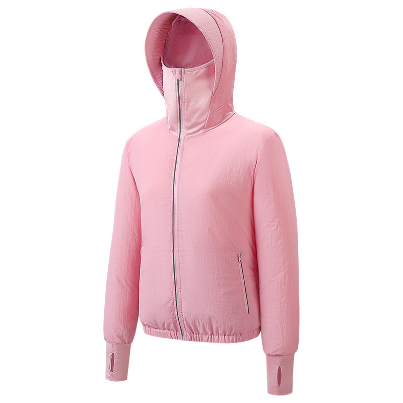 Kapučve viegla neilona jaka ar iebūvētu dzesēšanas ventilatoru, brīvā piegriezuma, UV aizsardzība 30, rāvējslēdzēja kabatas