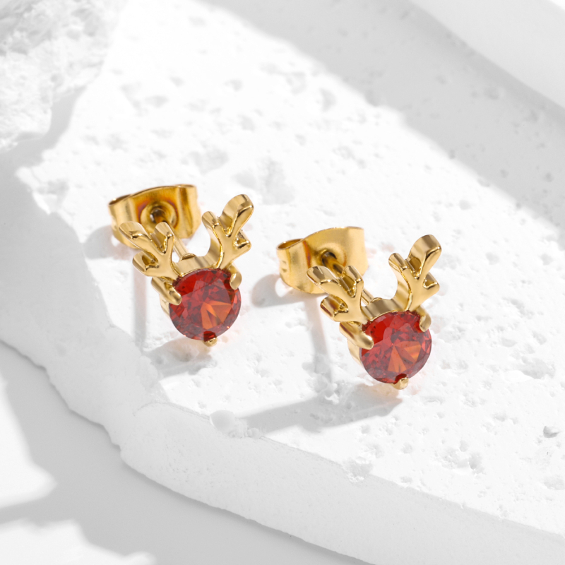 Nőknek szóló antler ékszerszett: titán-acél, cirkón inlay, keresztláncos nyaklánc, fülbevalók és karkötő, állatmotívumok