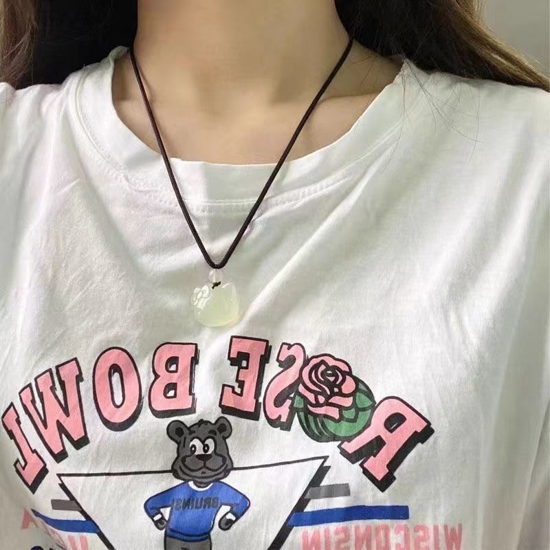 Ötvözetből készült szívmedálos nyaklánc, hullámmintás lánccal, hossz 41–50 cm, elektroplatált