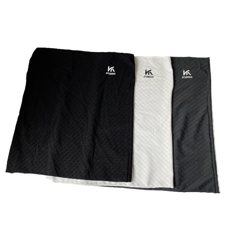 Maska za zaštitu od sunca za cijelo lice s integriranim vratom, poliester 51–60%.