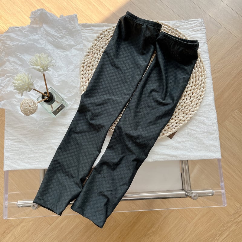 Maska za zaštitu od sunca za cijelo lice s integriranim vratom, poliester 51–60%.