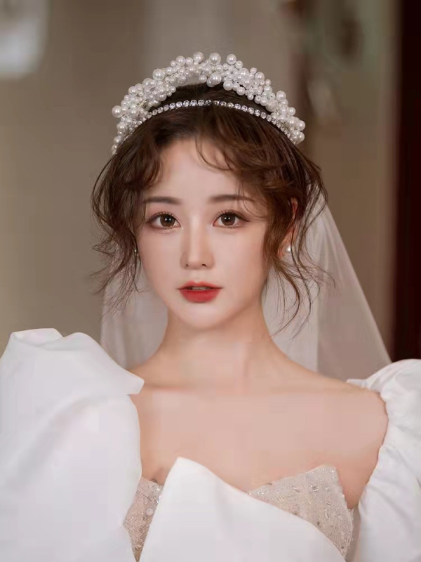 Аксесоар за глава за булки: прост стил, панделка, ръчно изработено, акрил (Материал: акрил; Стил: прост, дамски; Стайлинг: панделка; Обработка: ръчна; Персонализация: Да)