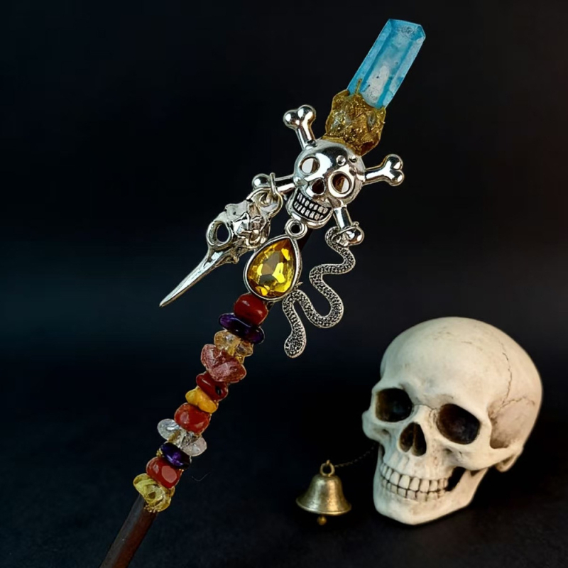 Dodatak za glavu: prirodni kristal, geometrijski oblik, jednostavan stil, Zima 2023